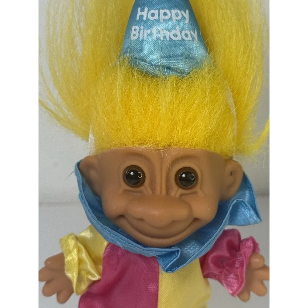 HAPPY BIRTHDAY CLOWN ACE NOVELTY Troll Doll YELLOW HAIR W/ Birthday Hat & Outfit